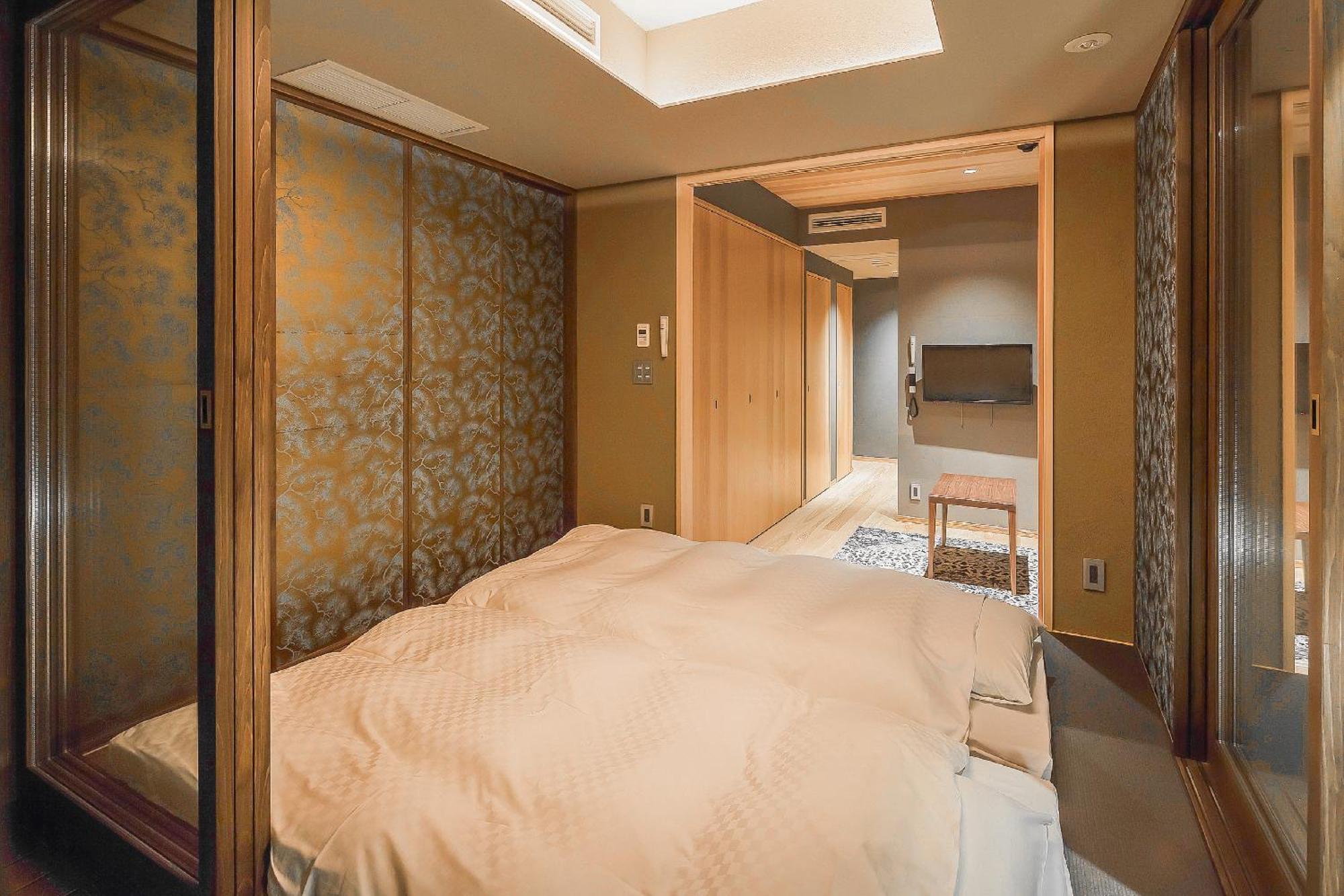โกะซัง โฮเต็ล แอนด์ เซอร์วิซ อพาร์ตเมนต์ ฮิงะชิยะมะ ซันโจะ เกียวโต Hotel ภายนอก รูปภาพ